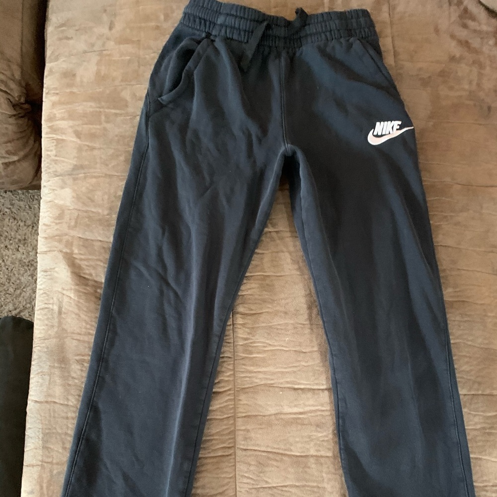 Boys Nike sweatpants